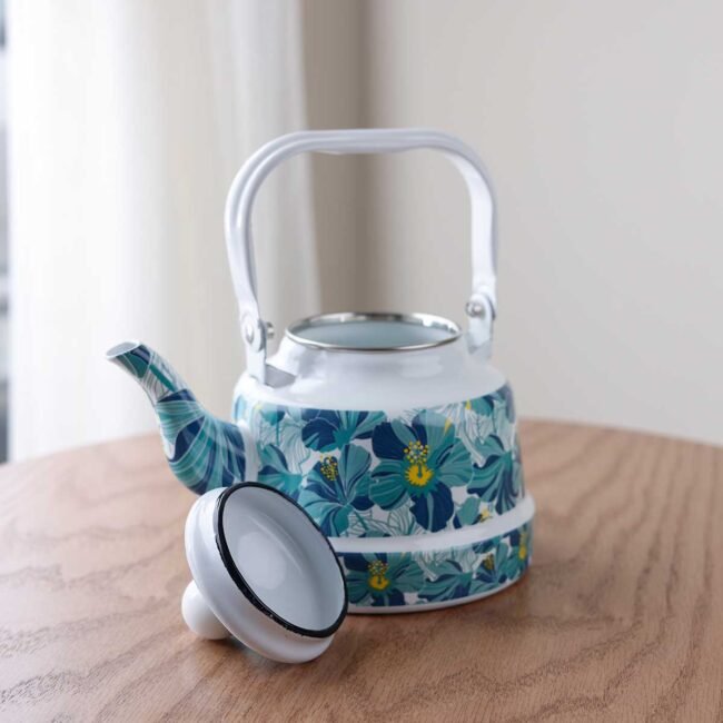Totia jug decorated with flowers - Image 3
