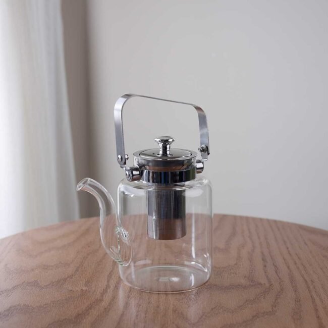 Clear glass jug with stainless steel lid - Image 3