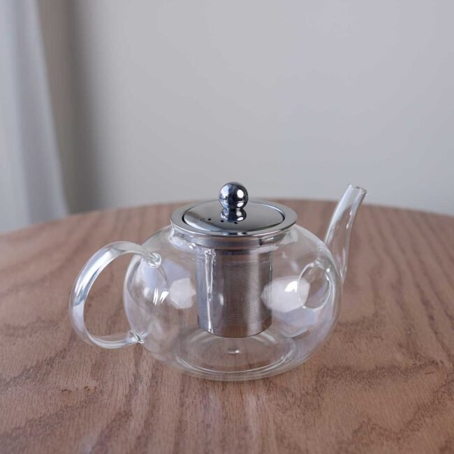 Glass jug and stainless steel lid