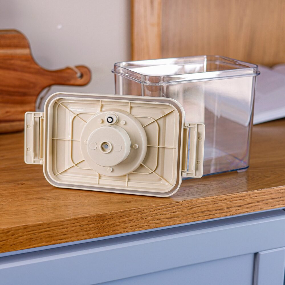 Airtight Vacuum Food Storage Container - Image 2