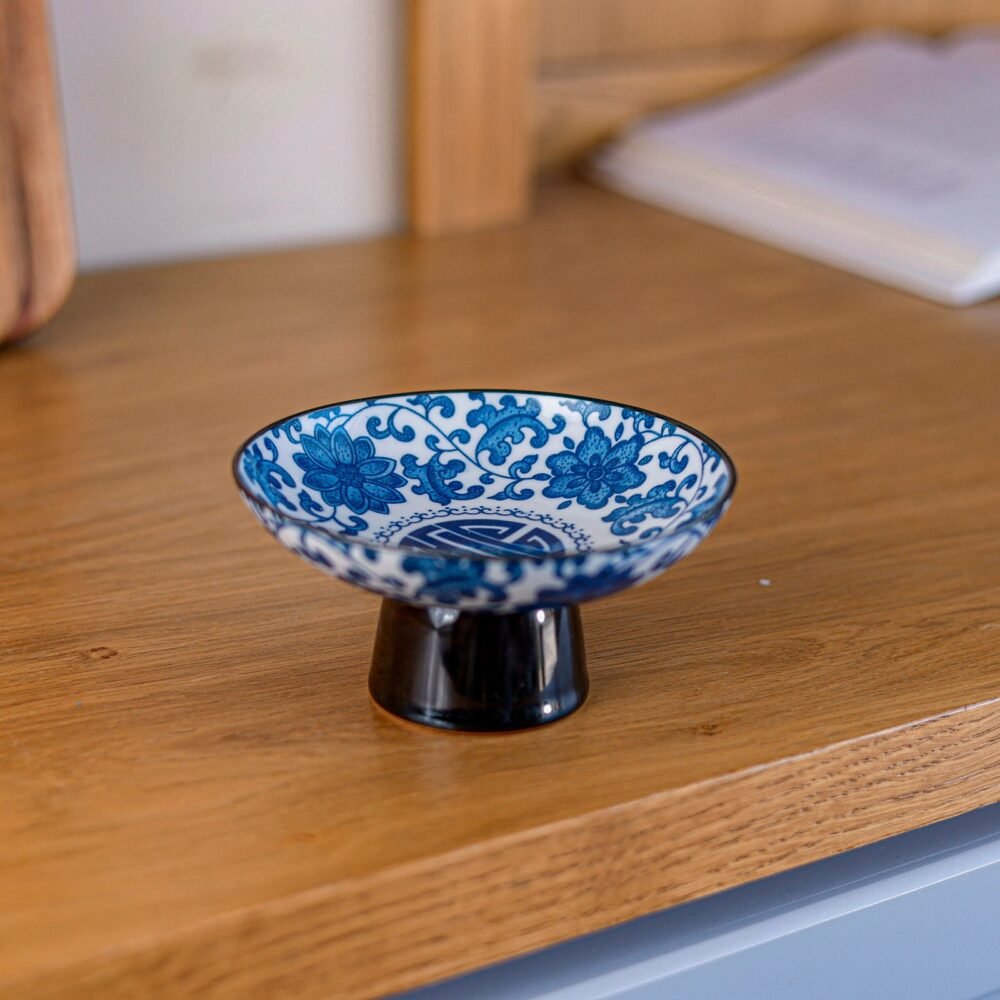 decorated hospitality plate - Image 2