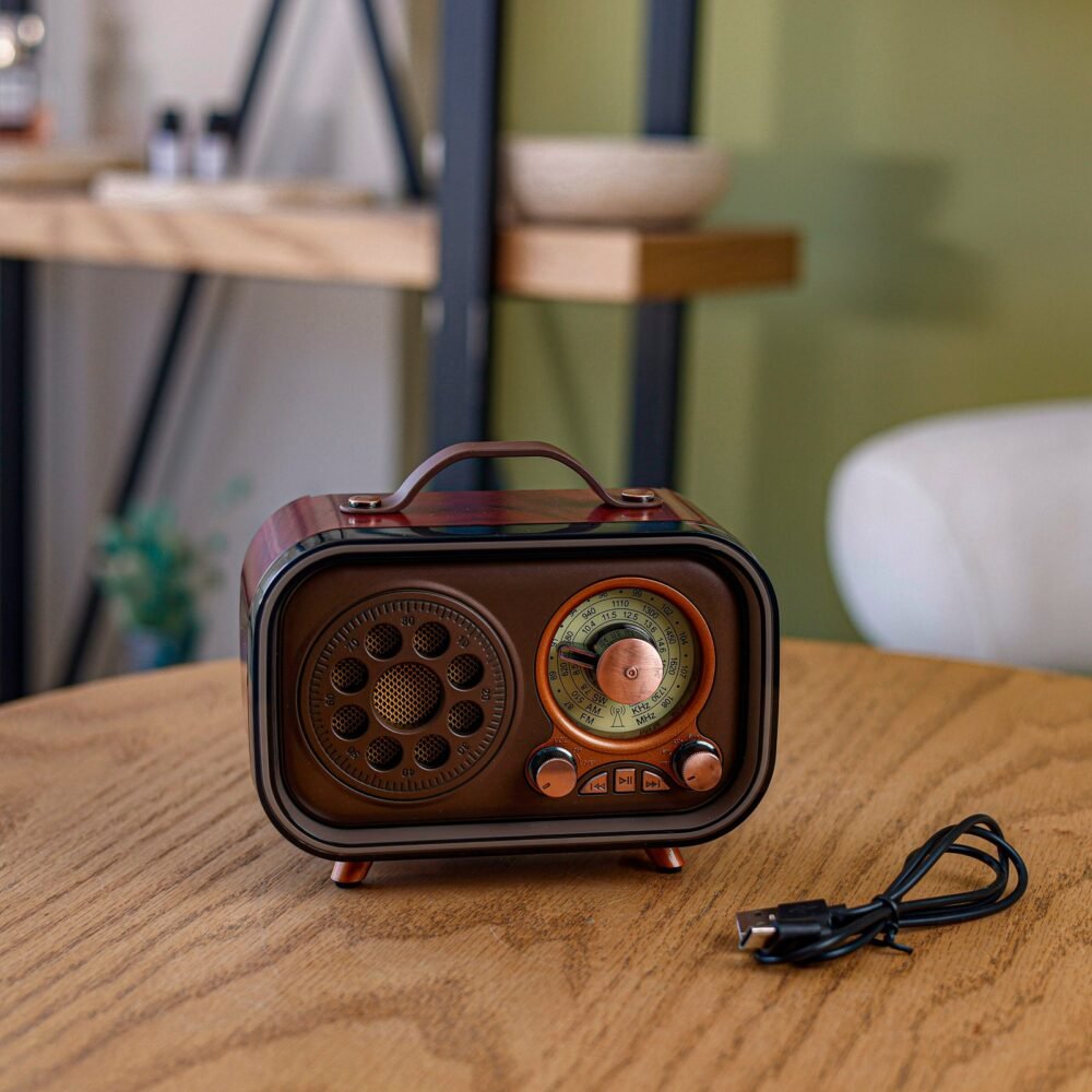 Portable Retro-Style Classic Radio - Image 1