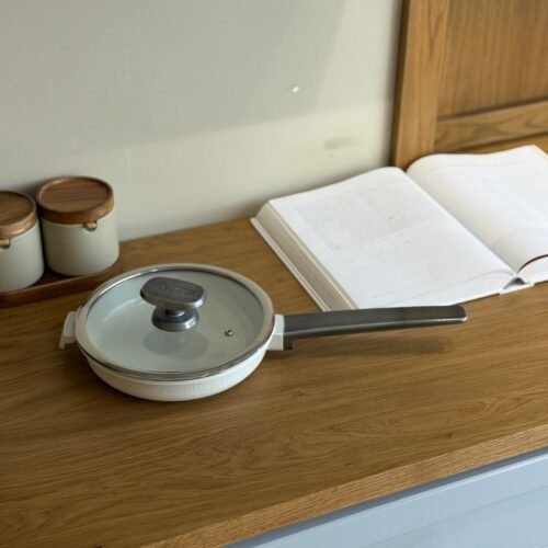 Non-Stick Frying Pan with Glass Lid and Wooden Handle
