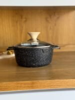 Granite Cooking Pot with Glass Lid and Side Handles -2.5 Liters - Image 2