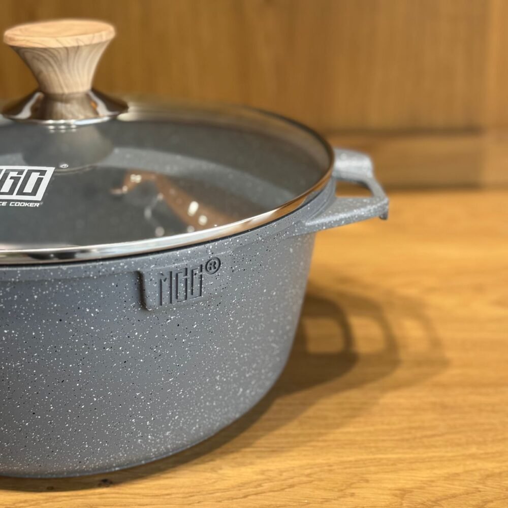 Granite Cooking Pot with Glass Lid and Side Handles -2.5 Liters - Image 3