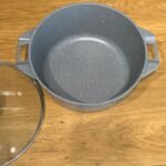 Granite Cooking Pot with Glass Lid and Side Handles -2.5 Liters - Image 4
