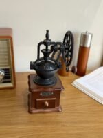 Vintage Manual Coffee Grinder – Hand Crank Style