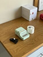 طابعة ملصقات حرارية محمولة