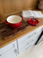 ⁦طنجرة كاست آيرون 20سم⁩ - الصورة ⁦3⁩