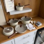 طقم طناجر ومقالي غير لاصق – 16 قطعة مع إكسسوارات مطبخ