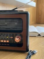 Portable Vintage Style Radio - Image 2