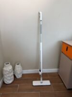 Spray Mop with Built-in Water Tank & Extendable Handle