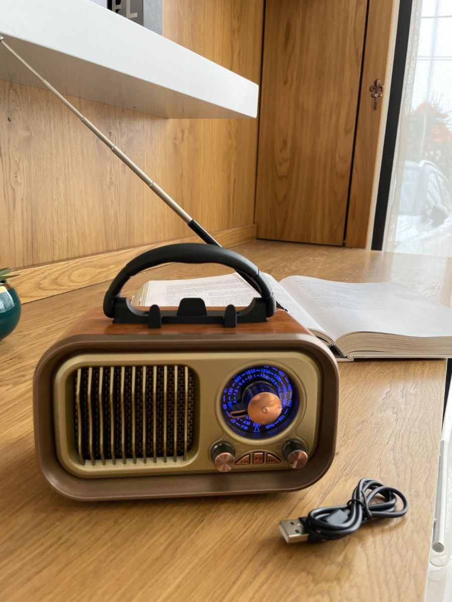 127 Portable Multimedia Radio Speaker - Image 1