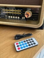 Portable Vintage Style Radio with Wooden Design - Image 2