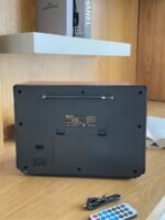 Portable Vintage Style Radio with Wooden Design - Image 4