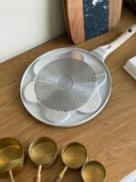 ⁦مقلاة بان كيك(اندكشن)⁩ - الصورة ⁦3⁩