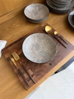 ⁦طقم صحون سيراميك مزخرفة – 18 قطعة⁩ - الصورة ⁦2⁩