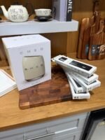 ⁦حامل سكاكين SMEG + سكاكين⁩ - الصورة ⁦2⁩