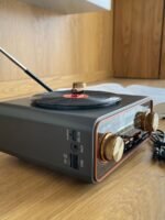 Compact Portable Radio - Image 4