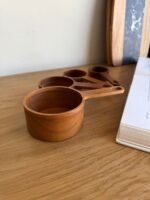 ⁦طقم أكواب معيارية خشبية (4 قطع)⁩ - الصورة ⁦4⁩