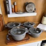 طقم  مصبوب بطبقة مانعة للالتصاق – 10 قطع