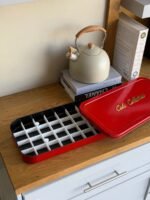Rectangular Cake Storage Tray with Lid & Cutting Grid - Image 2