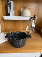 ⁦قدر طبخ جرانيت مع غطاء زجاج – 24 سم⁩ - الصورة ⁦4⁩