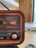 Classic Radio Speaker - Image 2