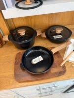 ⁦طقم أواني طبخ 9 قطع مع أدوات (قدور/مقالي) – مانع للالتصاق⁩ - الصورة ⁦3⁩