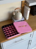 (مناسبة للفرن) صينية حلويات مربعة مع غطاء وشبك تقطيع