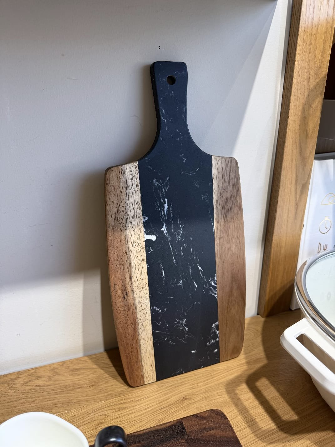 IMG-20260107-WA0025 Marble & Natural Wood Cutting and Serving Board – Large Size - Image 1