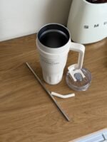 Large Insulated Travel Mug with Handle – 1400 ml - Image 3