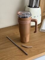 ⁦كوب/مج حراري كبير مع يد – 1400 مل⁩ - الصورة ⁦3⁩