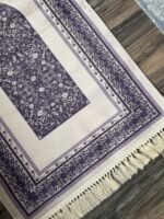 ⁦سجادة مزخرفة بنفسجي⁩ - الصورة ⁦2⁩