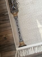 ⁦سجادة مزخرفة اسود وبيج⁩ - الصورة ⁦5⁩