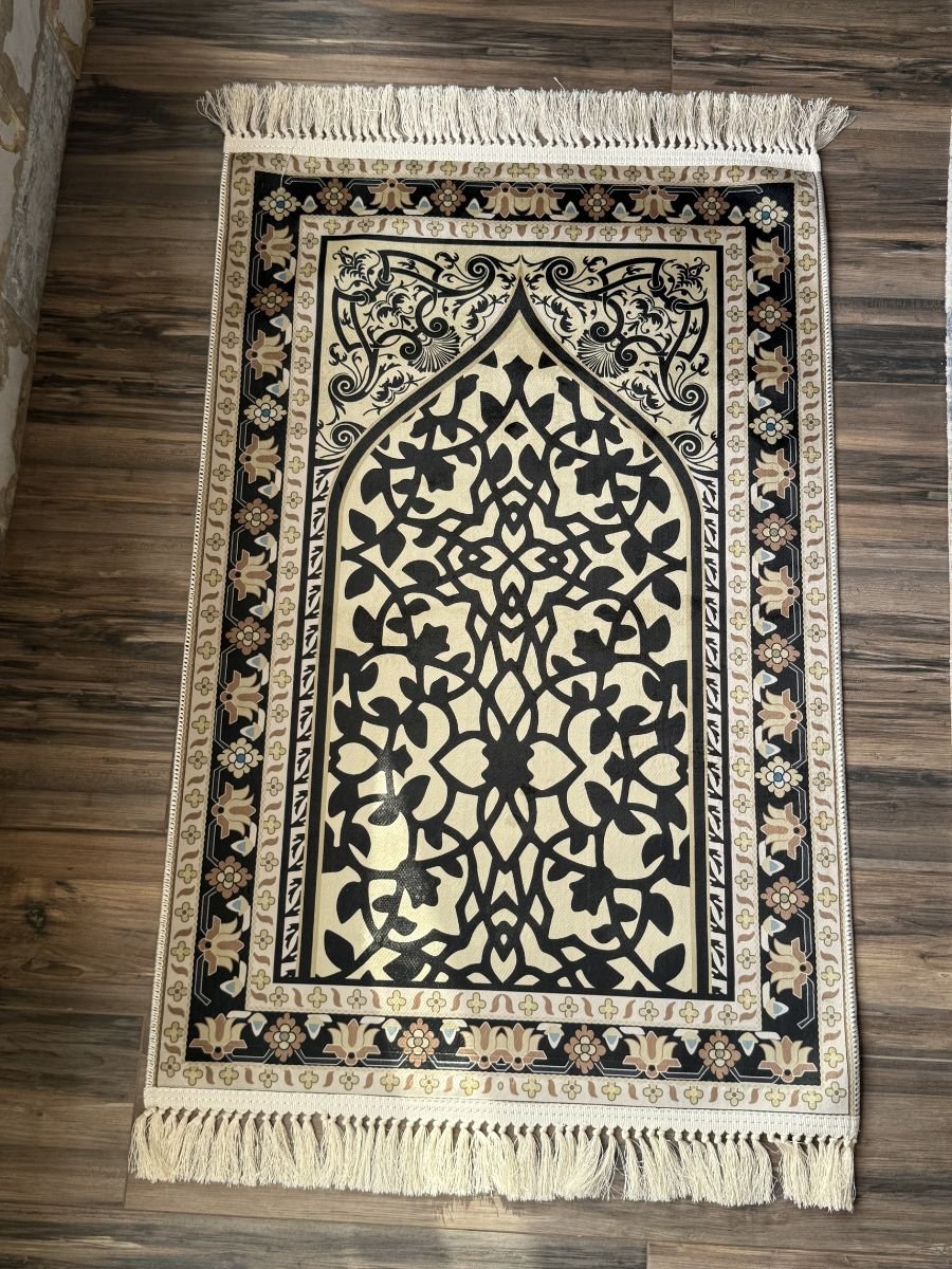 145 سجادة مزخرفة اسود وذهبي - الصورة 1