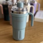 Insulated Travel Mug with Handle & Straw – 600 ml