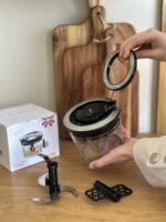 ⁦مفرمة/قطّاعة خضار يدوية بخيط سحب – 900 مل⁩ - الصورة ⁦4⁩